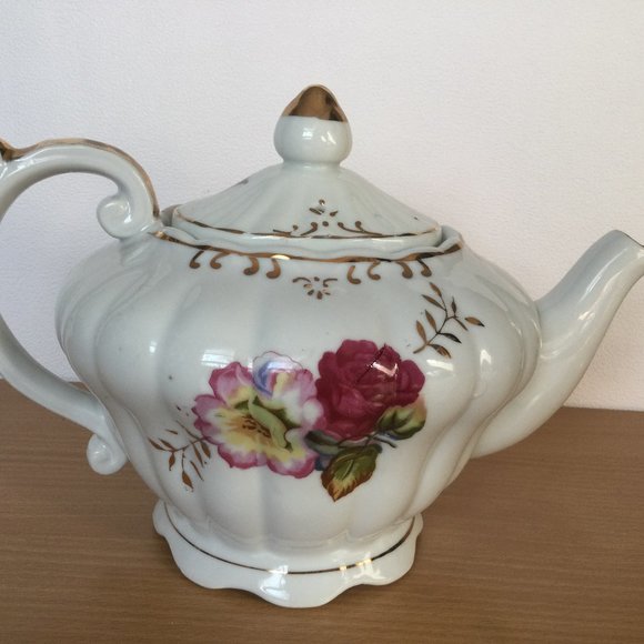 Vintage Japanese porcelain music teapot - Picture 1 of 7